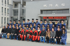理学院举行2016届研究生毕业典礼暨学位授予仪式